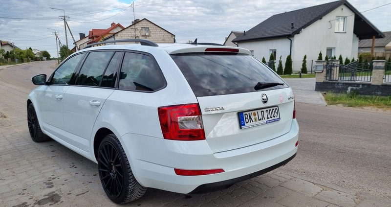 Skoda Octavia cena 31900 przebieg: 275000, rok produkcji 2015 z Zator małe 562